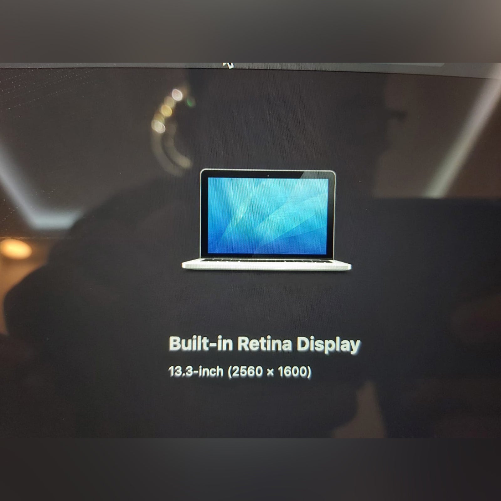 Apple MacBook Pro 13 i5 Laptop (Used Just Like New)